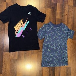 Nike Kids Tees sz XL - Black with Multicolor Graphics